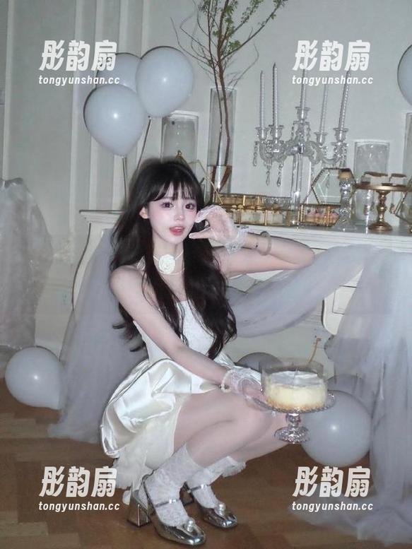17吃瓜群众 最新八卦来了,17吃瓜群众官网直接送到你手机上!