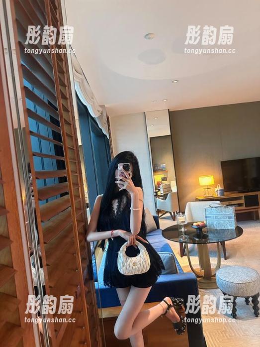 17吃瓜群众 17吃瓜群众官网,这波瓜等了好久,终于被喂饱了!