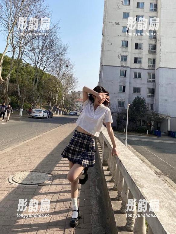 455fun的热门视频，不如说我每次看完都在想：“这是为啥？”