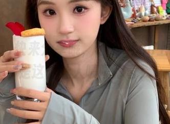 快来分享哦，51cgfun上的瓜总是这么让人啧啧称奇！
