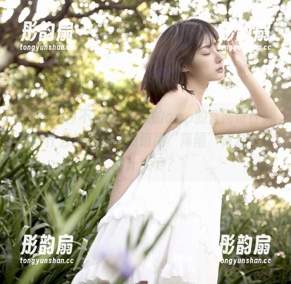 不知51吃瓜的app的官网设计师是个什么样的人，难道用“简陋”做过一轮设计大赛？