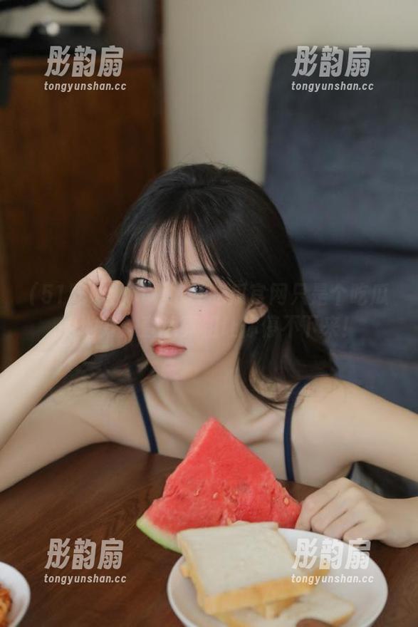 51吃瓜 你以为51吃瓜官网只是个吃瓜的地方?直达真相让你停不下来!