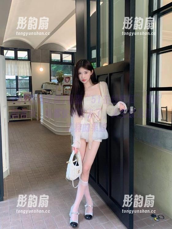 51在线吃瓜 看到“51在线吃瓜”更新的视频,我都快冲过去了,人生就是需要这样的果腹