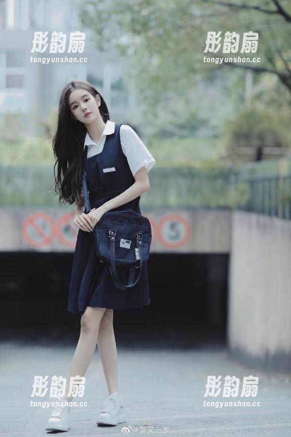 655.fun 下载655.fun吧,听说这里的瓜又大又甜,吃了还上瘾,有点小风险哦…
