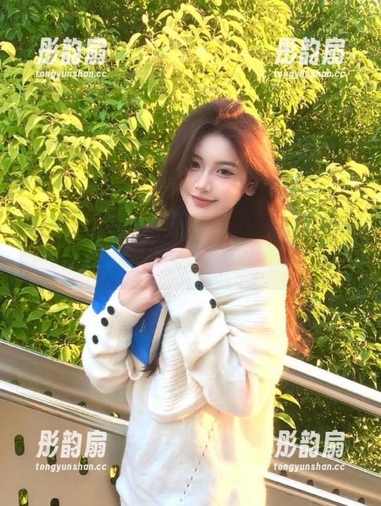 在cgcg.app上发现新欢，看起来比iOS更新都频繁！