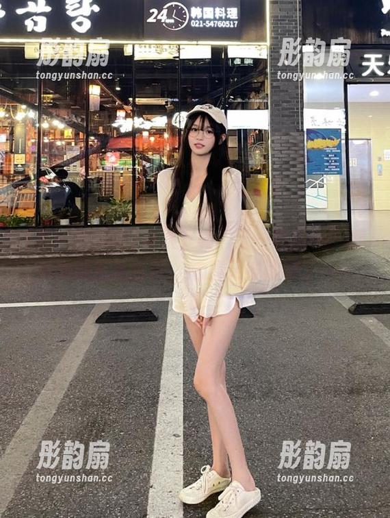 五一吃瓜网 每次下载“五一吃瓜网”都以为能直达官网,结果又被欺骗了……