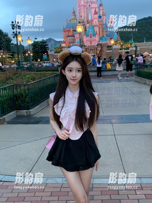 吃瓜网 在吃瓜网官网,感受朝阳的无情与现实,简直就像一场活生生的情感战争。