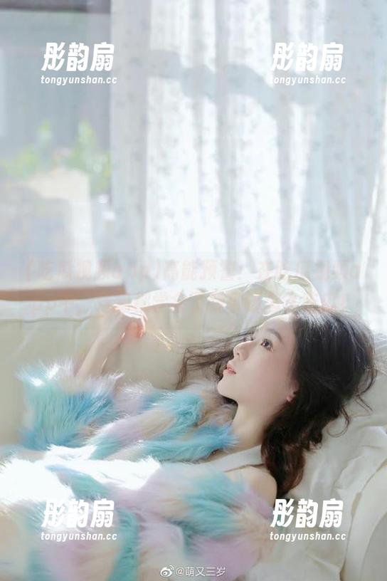 吃瓜视频app 高能预警:在吃瓜视频app中,连猫都学会了我们该怎么吃瓜!