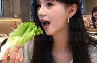 吃瓜论坛—每天都能免费寻找网络信号，那瓜吃得我连饭都忘了！