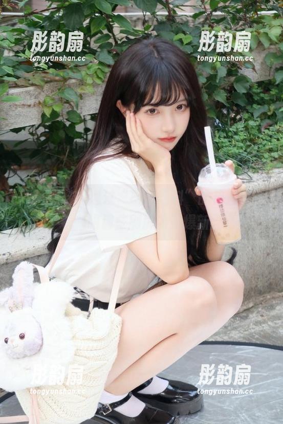 明星黑料 透过“明星黑料”的传送门,看一眼那些刷屏的劲爆新闻