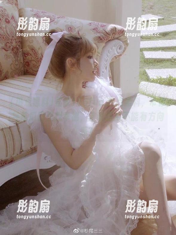 登录166fun.热点黑料，带你导航瓜田里找幸福，谁说吃瓜不能有方向感？