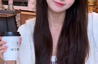 默默打开黑哥冲料网站，svip会员让我心里小鹿乱撞，值不值？
