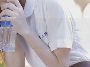 一次点击黑料不打烊的传送门，感觉像走进了一个不归路！