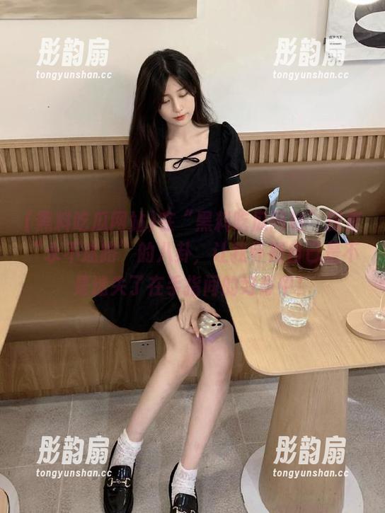 黑料吃瓜网站 在“黑料吃瓜网站”探索“永不迷路”的八卦,让我怀疑自己是不是迷失了在手指间的好奇中!