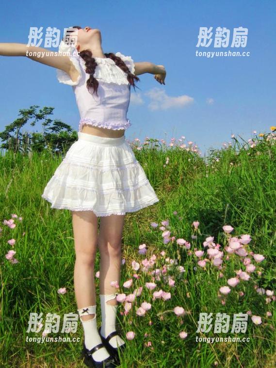 黑料在线吃瓜 免费楚门秀,黑料在线吃瓜带你见证人间百态,边吃边哭真好!