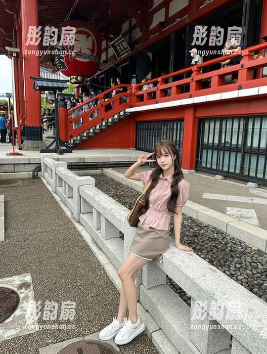 黑料在线吃瓜 跟着“黑料在线吃瓜”的网址,来一波吃瓜的心跳加速!