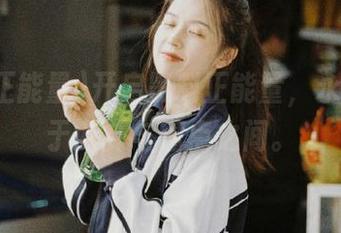 开启黑料正能量,永不迷路于八卦与槽点之间。