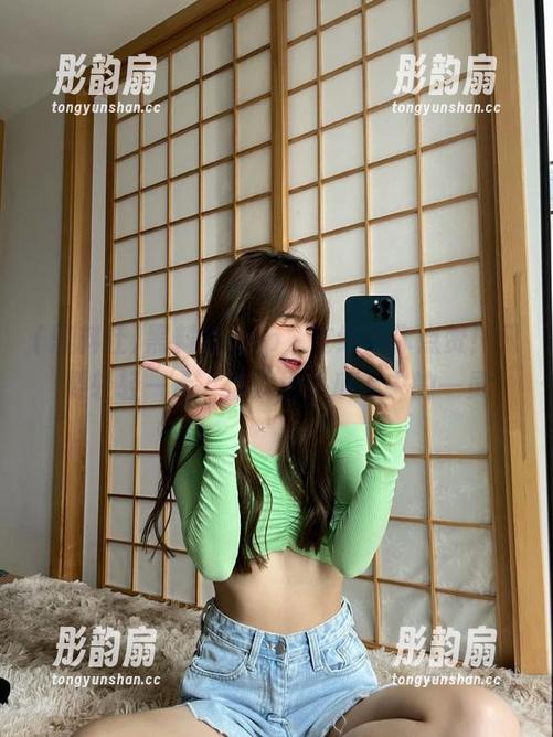 黑料社 黑料社app,在线等你点赞!只要轻轻一点,你就也是瓜友中的一员