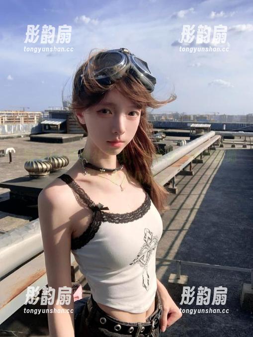 黑料社 黑料社在线,有没有一种想偷瞄又害羞的感觉?