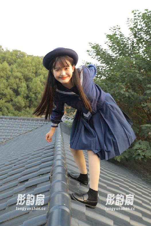 黑料社区 黑料社区官网又双叒强化!八卦随时随地报到,瓜田里看小鸟哦~
