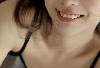 怕无聊?快下载黑料网,在线没事打一打伪善者的脸吧!
