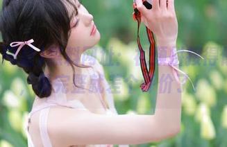 黑料网址:视频拼接得像拼图,看完整就差个评价了!