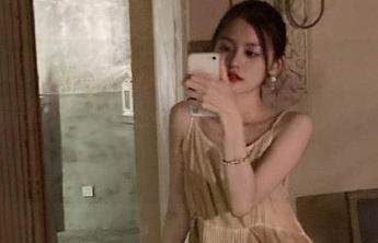 在“网曝门”里找到的竟然是个“黑料网站”,他还自信地说这将是永久传奇,果然不太行~